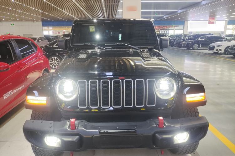 Used Jeep Wrangler 2024 2.0T Sahara Four-Door Edition Front
