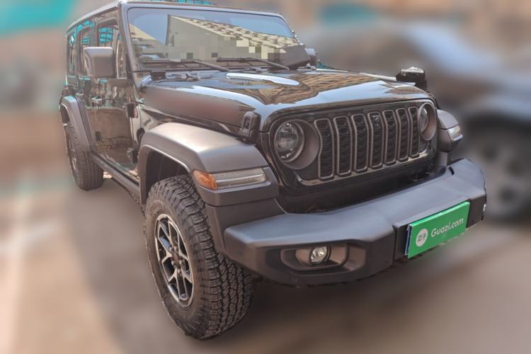 Used Jeep Wrangler 2024 2.0T Robin Hood Four-Door Edition Front Right 45 Deg