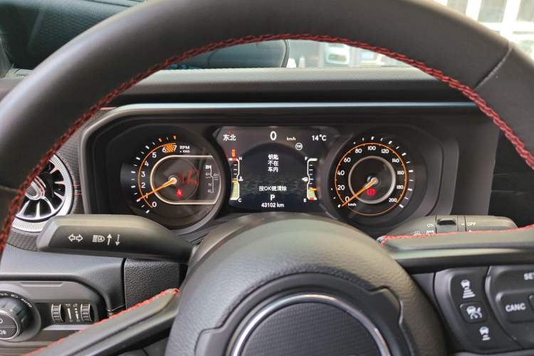 Used Jeep Wrangler 2024 2.0T Robin Hood Four-Door Edition Instrument Cluster