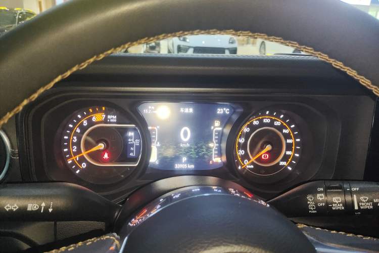 Used Jeep Wrangler 2024 2.0T Sahara Four-Door Edition Instrument Cluster