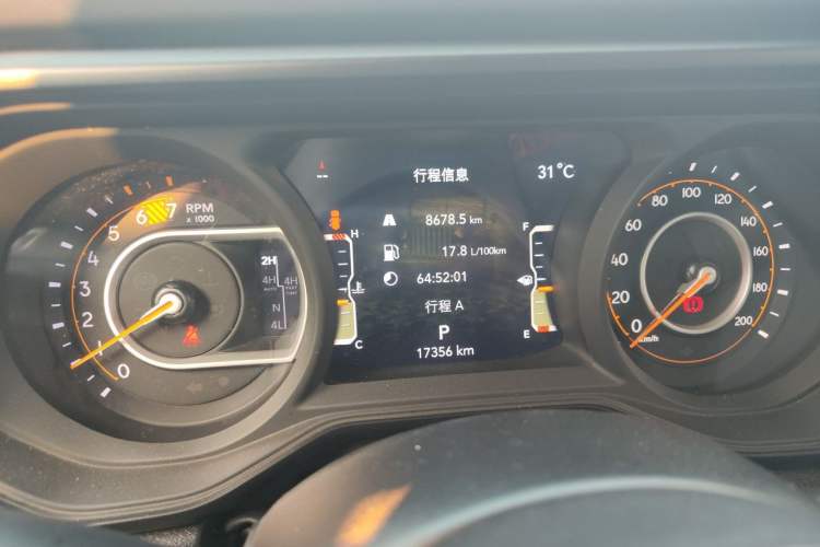 Used Jeep Wrangler 2024 2.0T Robin Hood Four-Door Edition Instrument Cluster