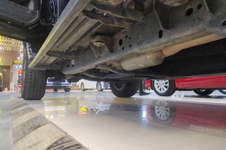 Used Jeep Wrangler 2024 2.0T Sahara Four-Door Edition Left Side Sill