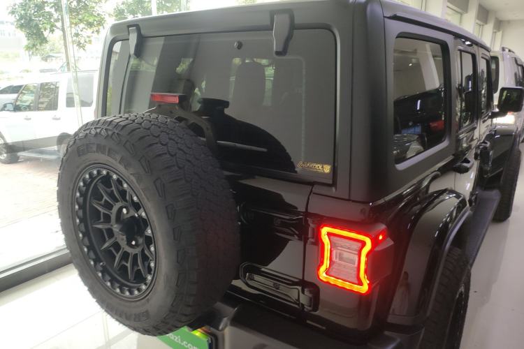 Used Jeep Wrangler 2024 2.0T Sahara Four-Door Edition Rear