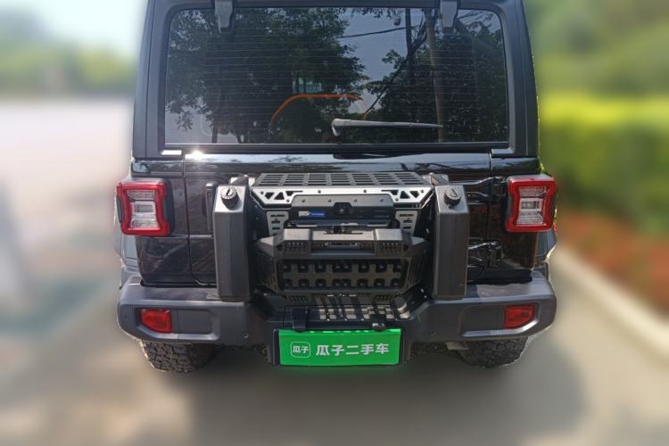 Used Jeep Wrangler 2024 2.0T Robin Hood Four-Door Edition Rear
