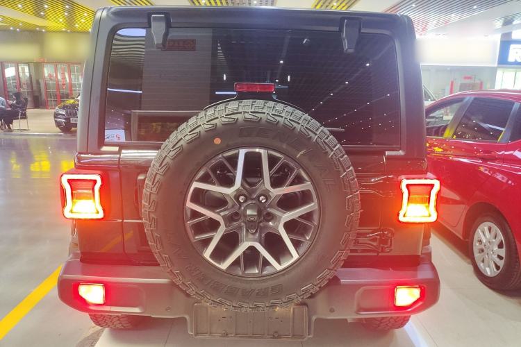 Used Jeep Wrangler 2024 2.0T Sahara Four-Door Edition Rear