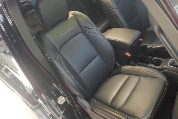 Used Jeep Wrangler 2024 2.0T Sahara Four-Door Edition Right Front Seat