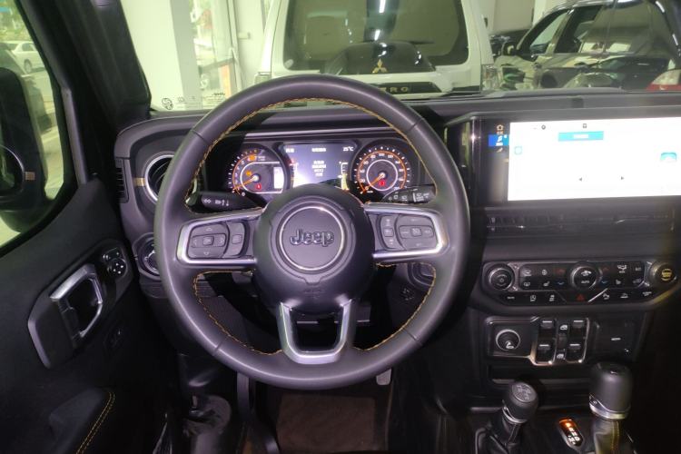 Used Jeep Wrangler 2024 2.0T Sahara Four-Door Edition Steering Wheel