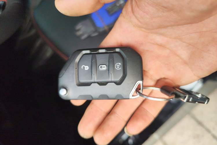 Used Jeep Wrangler 2024 2.0T Robin Hood Four-Door Edition Vehicle Key