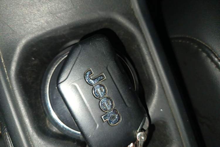 Used Jeep Wrangler 2024 2.0T Robin Hood Four-Door Edition Vehicle Key