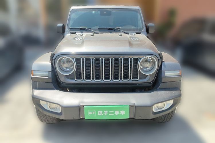 Used Jeep Wrangler 2024 2.0T Sahara Four-Door Edition Front