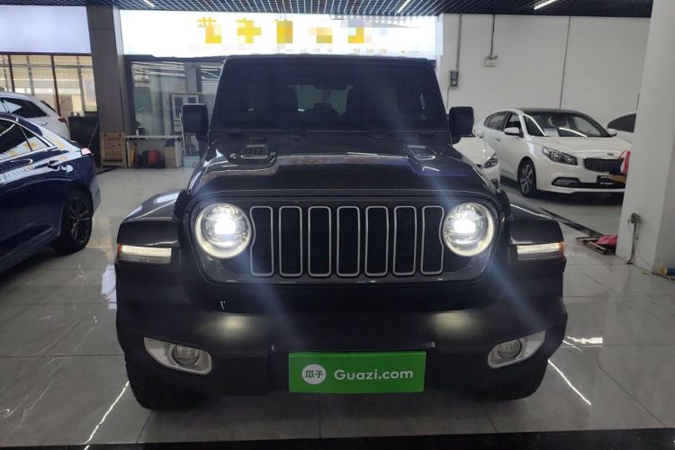 Used Jeep Wrangler 2024 2.0T Sahara Four-Door Edition Front
