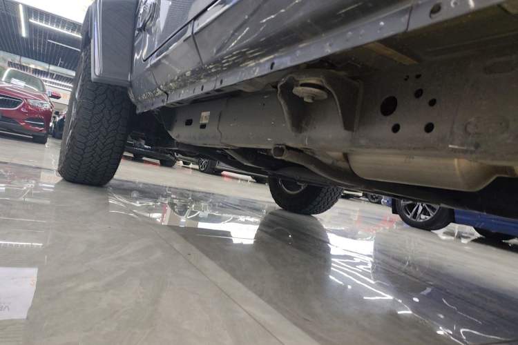 Used Jeep Wrangler 2024 2.0T Sahara Four-Door Edition Left Side Sill