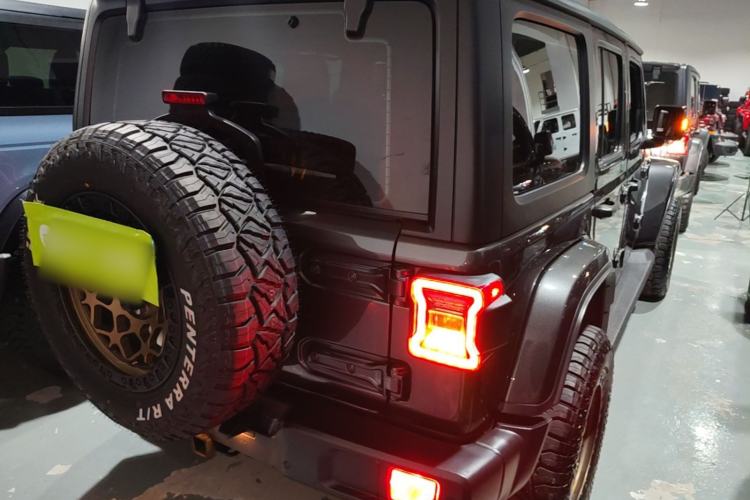 Used Jeep Wrangler 2024 2.0T Sahara Four-Door Edition Rear Right 45 Deg