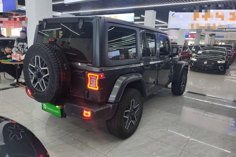 Used Jeep Wrangler 2024 2.0T Sahara Four-Door Edition Rear Right 45 Deg