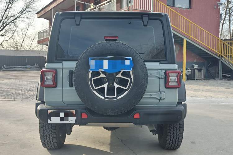 Used Jeep Wrangler 2024 2.0T Robin Hood Four-Door Edition Exterior 10