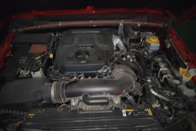 Used Jeep Wrangler 2024 2.0T Sahara Four-Door Edition Engine Bay