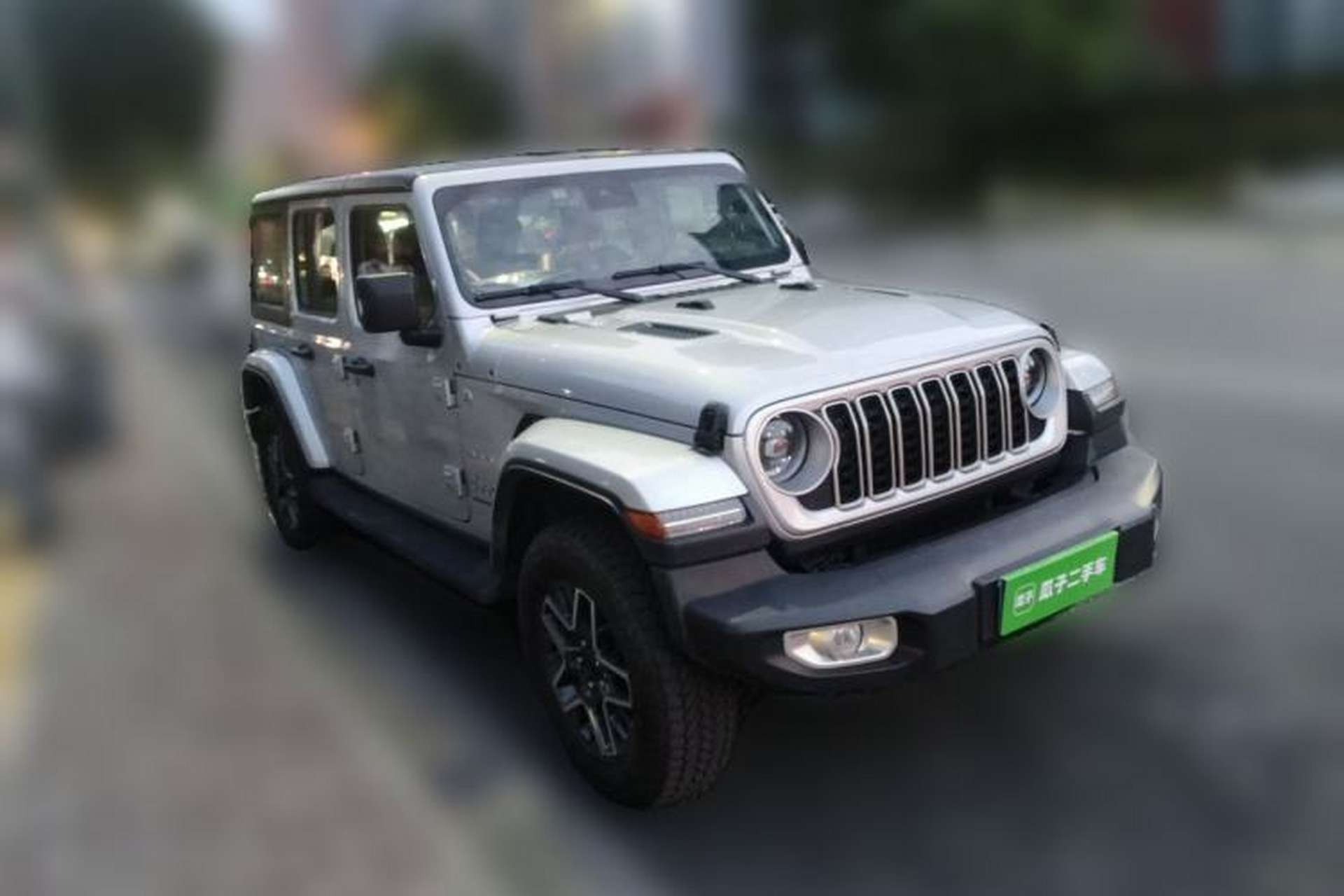 Used Jeep Wrangler 2024 2.0T Sahara Four-Door Edition Front Right 45 Deg