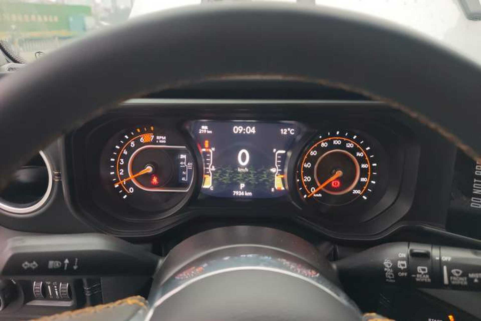 Used Jeep Wrangler 2024 2.0T Sahara Four-Door Edition Instrument Cluster