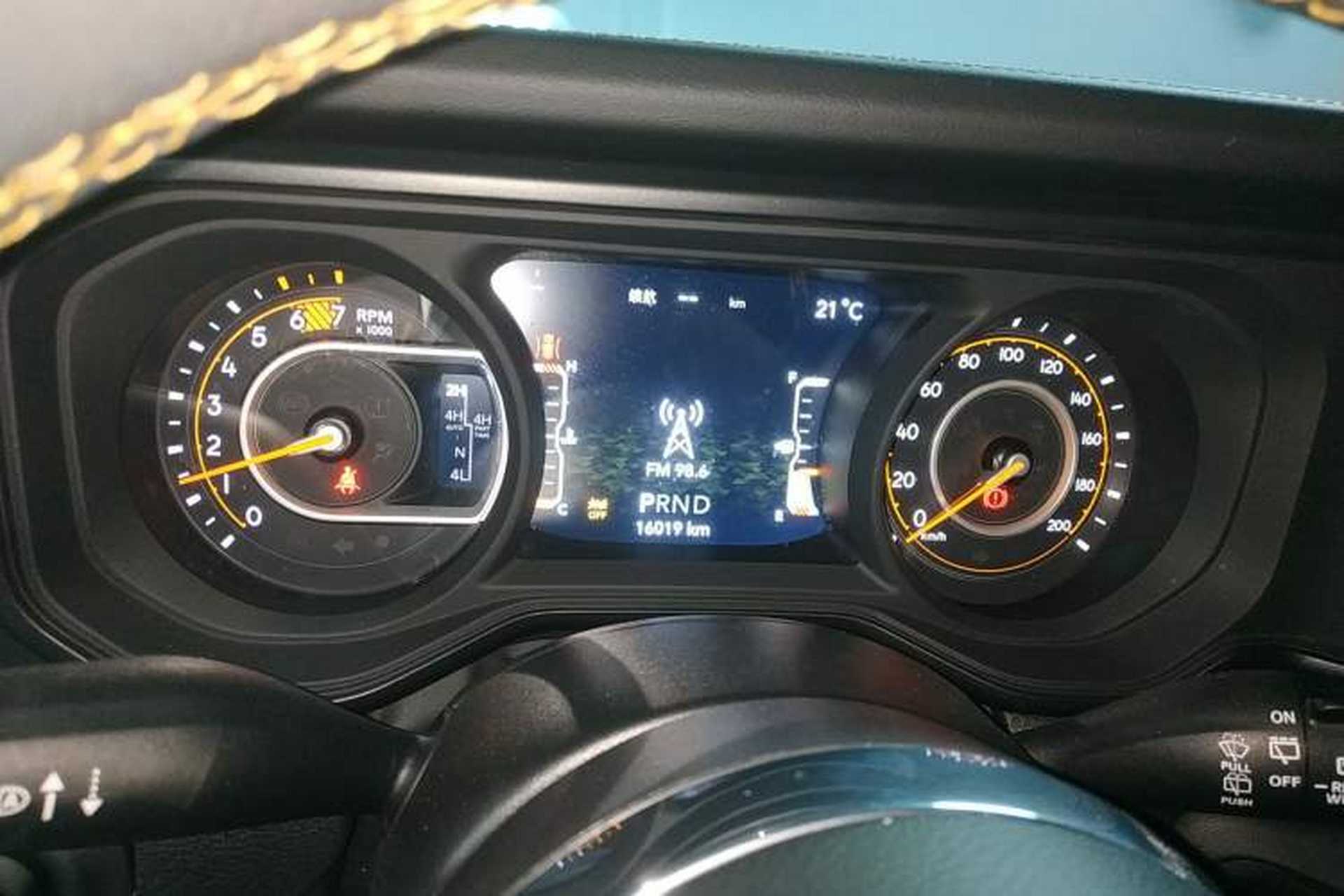 Used Jeep Wrangler 2024 2.0T Sahara Four-Door Edition Instrument Cluster