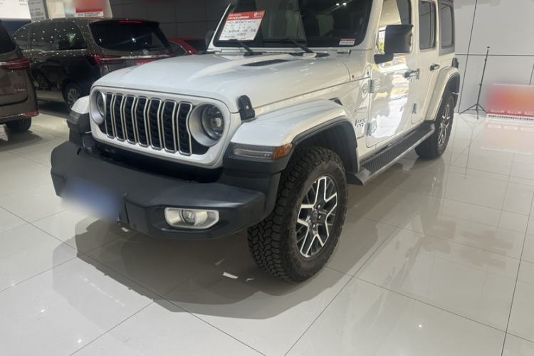 Used Jeep Wrangler 2024 2.0T Sahara Four-Door Edition Guazi used car, China used car export, Used car for sale, Used  cars, Cheapest cars for sale