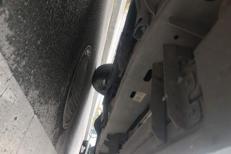 Used Jeep Wrangler 2024 2.0T Sahara Four-Door Edition Chassis Front Left