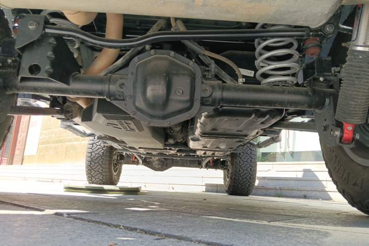 Used Jeep Wrangler 2024 2.0T Robin Hood Four-Door Edition Chassis Rear