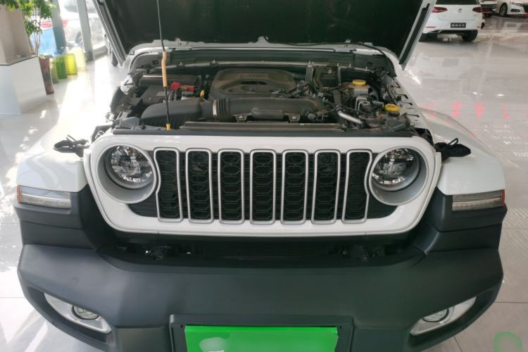 Used Jeep Wrangler 2024 2.0T Sahara Four-Door Edition Engine Bay