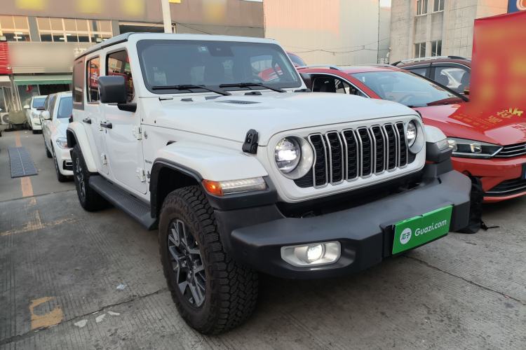 Used Jeep Wrangler 2024 2.0T Sahara Four-Door Edition Exterior 2