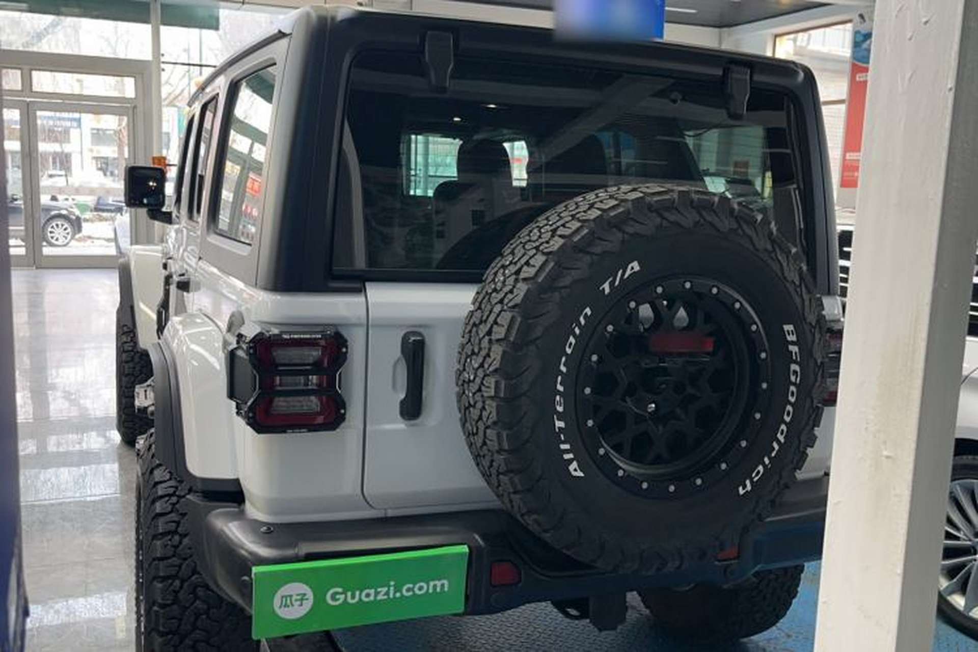 Used Jeep Wrangler 2024 2.0T Sahara Four-Door Edition Exterior 5