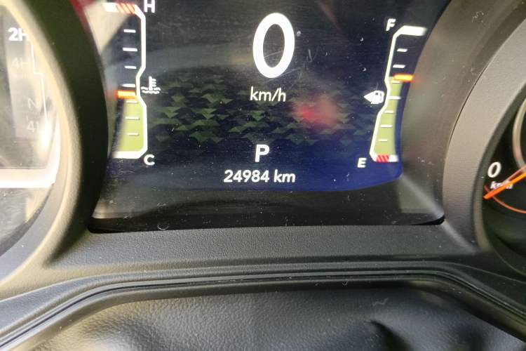 Used Jeep Wrangler 2024 2.0T Robin Hood Four-Door Edition Odometer Close Up
