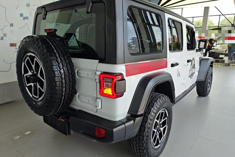 Used Jeep Wrangler 2024 2.0T Robin Hood Four-Door Edition Rear Right 45 Deg