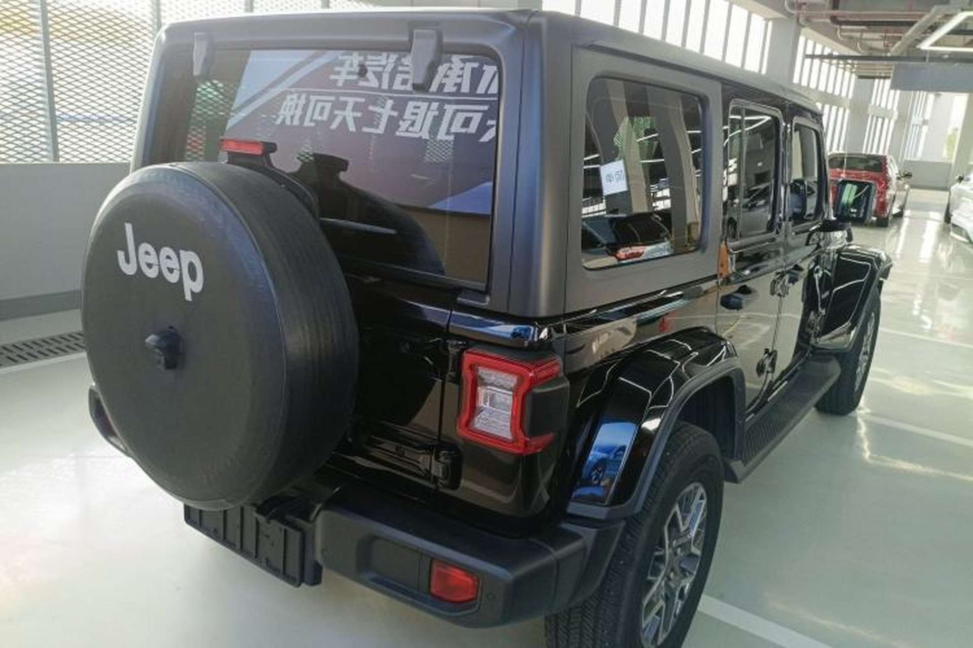 Used Jeep Wrangler New Energy 2021 Four-Door 2.0T 4xe Sahara Exterior 5