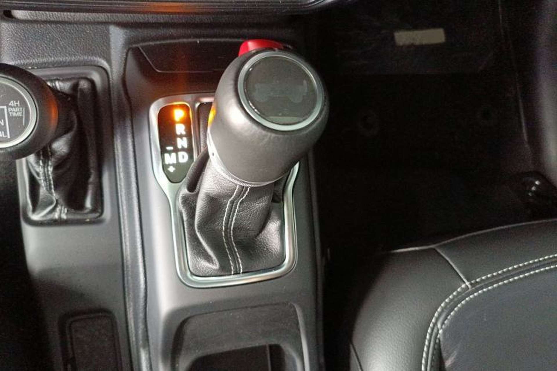 Used Jeep Wrangler New Energy 2021 Four-Door 2.0T 4xe Sahara Gear Lever