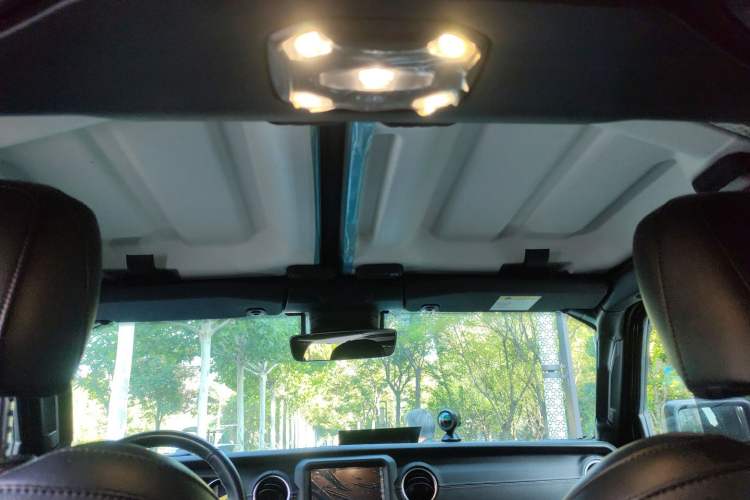 Used Jeep Wrangler New Energy 2021 Four-Door 2.0T 4xe Sahara Headliner