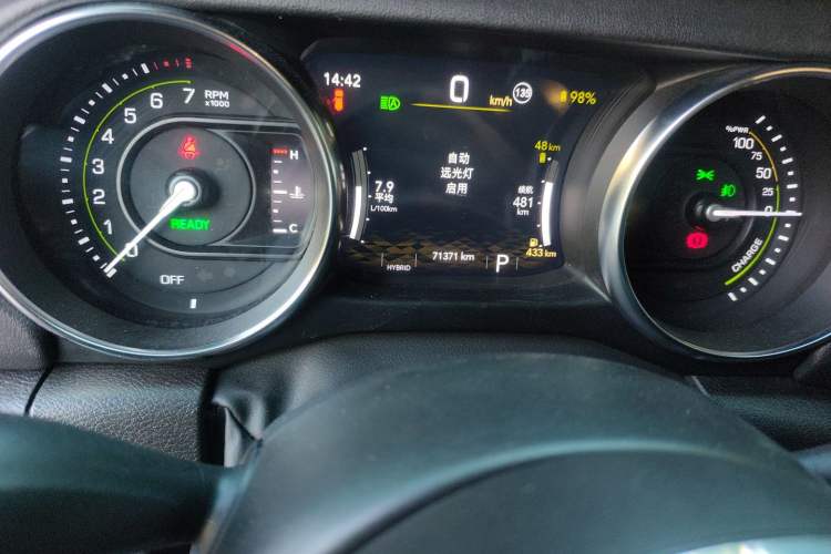 Used Jeep Wrangler New Energy 2021 Four-Door 2.0T 4xe Sahara Odometer Close Up