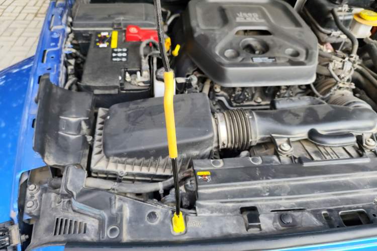 Used Jeep Wrangler New Energy 2021 Four-Door 2.0T 4xe Sahara First Edition Engine Bay Right