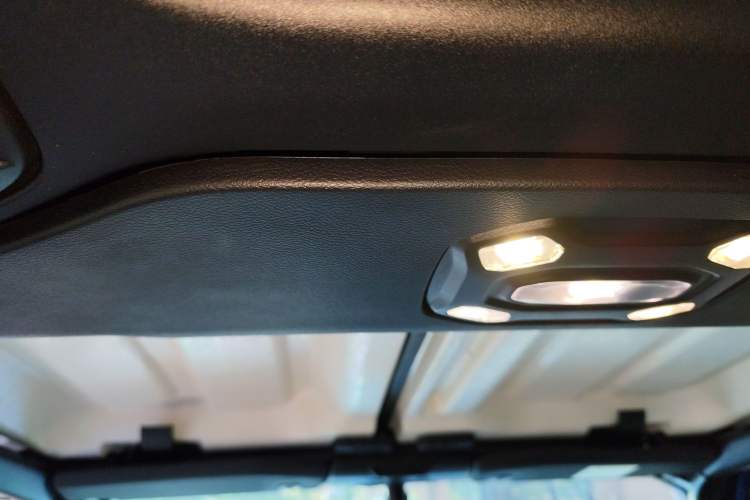 Used Jeep Wrangler New Energy 2021 Four-Door 2.0T 4xe Sahara First Edition Headliner