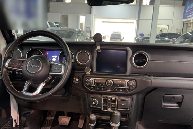 Used Jeep Wrangler New Energy 2021 Four-Door 2.0T 4xe Sahara First Edition Interior 5