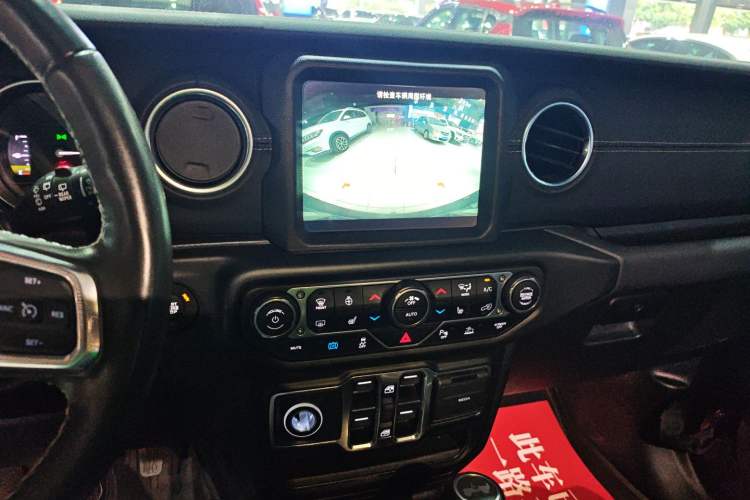 Used Jeep Wrangler New Energy 2021 Four-Door 2.0T 4xe Sahara Audio And AC Panel