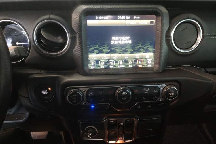 Used Jeep Wrangler New Energy 2021 Four-Door 2.0T 4xe Sahara First Edition Audio And AC Panel