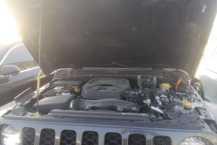 Used Jeep Wrangler New Energy 2021 Four-Door 2.0T 4xe Sahara Engine Bay