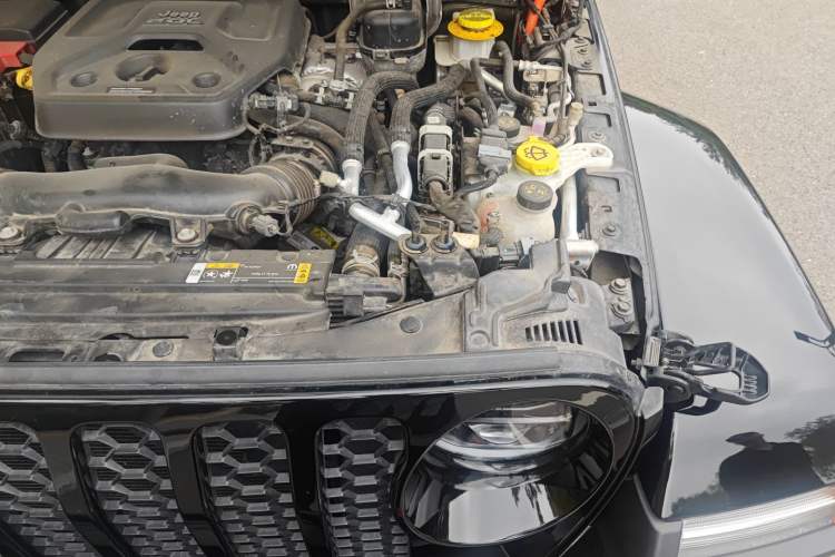 Used Jeep Wrangler New Energy 2021 Four-Door 2.0T 4xe Sahara Engine Bay Left