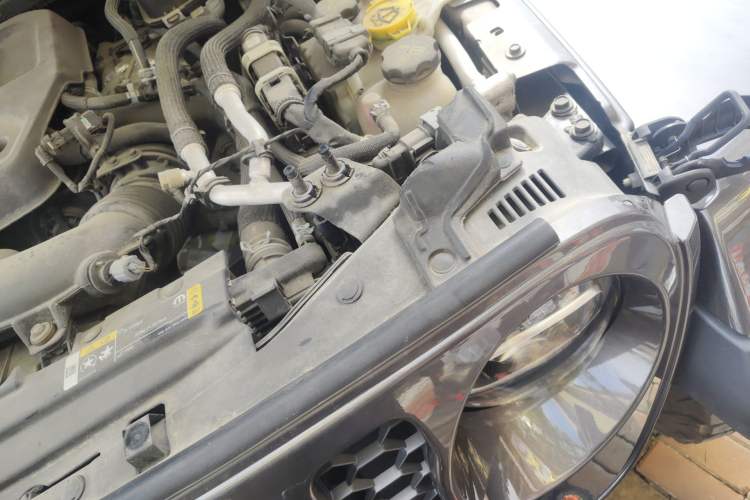 Used Jeep Wrangler New Energy 2021 Four-Door 2.0T 4xe Sahara Engine Bay Left