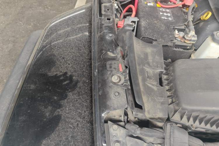 Used Jeep Wrangler New Energy 2021 Four-Door 2.0T 4xe Sahara Engine Bay Right