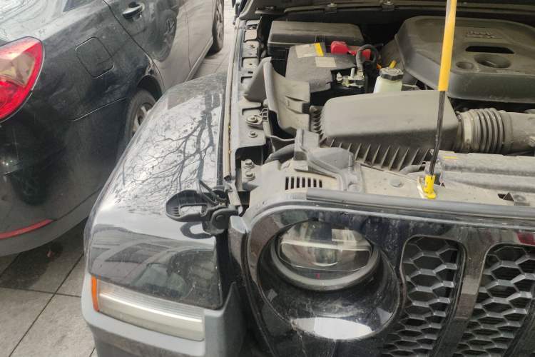 Used Jeep Wrangler New Energy 2021 Four-Door 2.0T 4xe Sahara First Edition Engine Bay Right