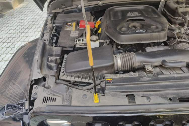 Used Jeep Wrangler New Energy 2021 Four-Door 2.0T 4xe Sahara Engine Bay Right