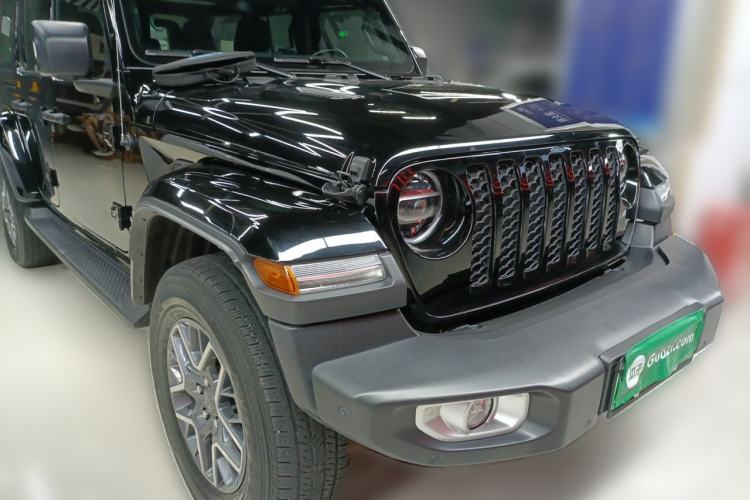Used Jeep Wrangler New Energy 2021 Four-Door 2.0T 4xe Sahara Front Right 45 Deg