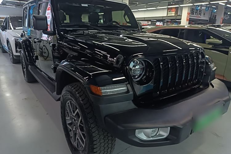 Used Jeep Wrangler New Energy 2021 Four-Door 2.0T 4xe Sahara First Edition Front Right 45 Deg