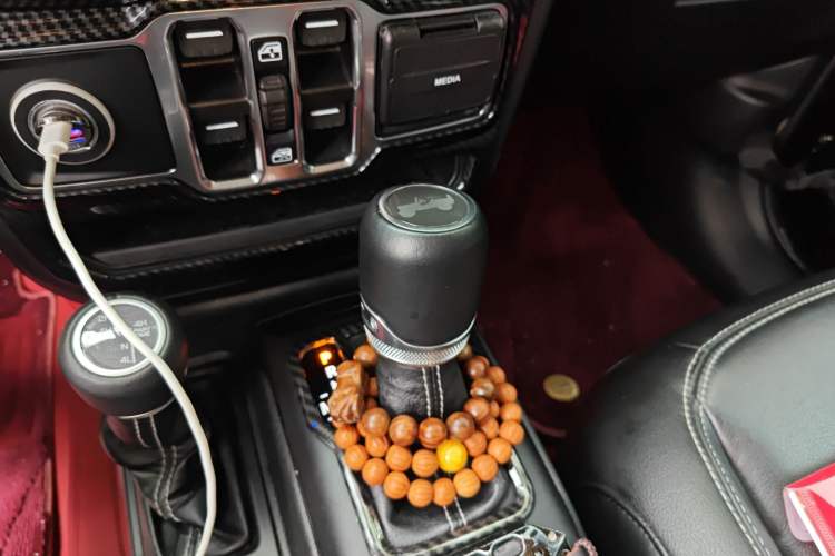 Used Jeep Wrangler New Energy 2021 Four-Door 2.0T 4xe Sahara Gear Lever