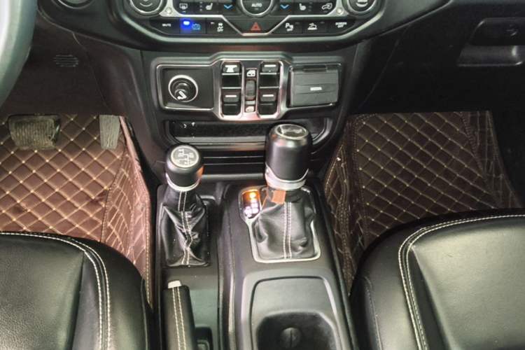 Used Jeep Wrangler New Energy 2021 Four-Door 2.0T 4xe Sahara Gear Lever